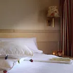 Hotel Luna Club Yoga & 4sup 4*