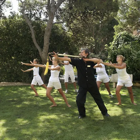 מלון Luna Club Yoga & 4sup