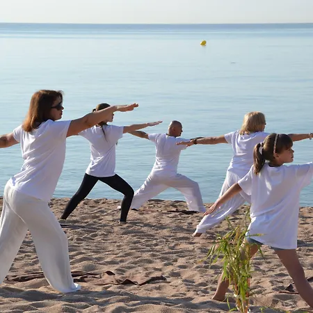 Luna Club Yoga & 4sup 4*