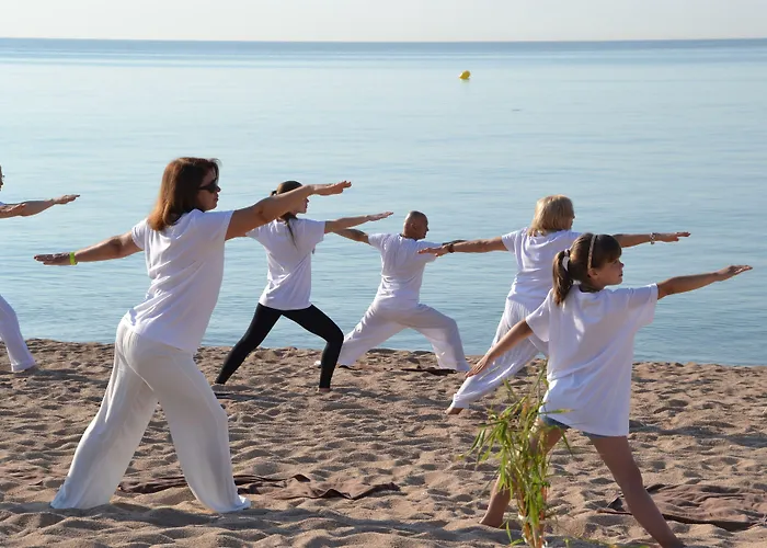 Luna Club Yoga & 4sup 4*